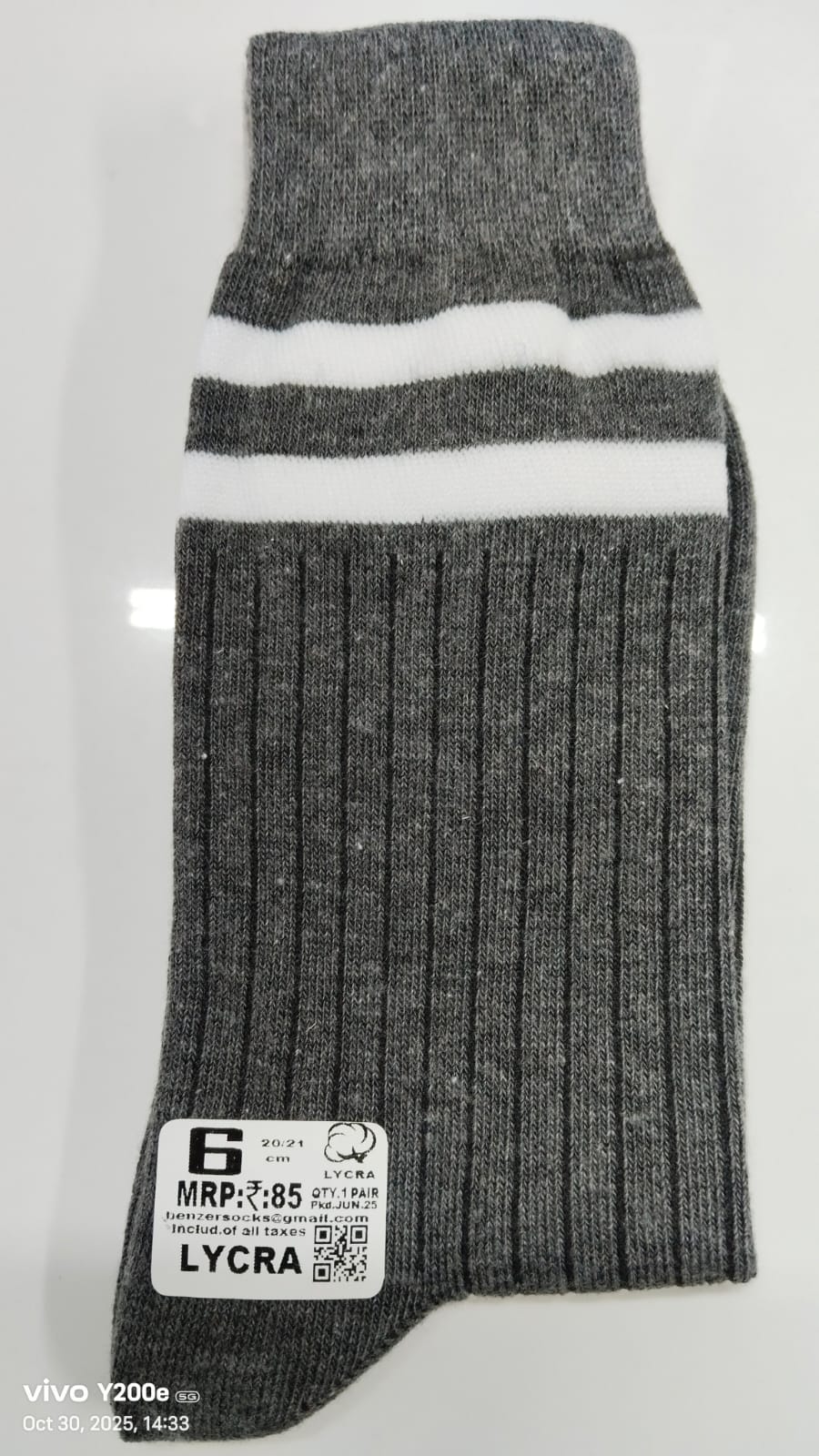 1 221 MILANCH GREY SOCKS WHITE PATTA LYCRA 