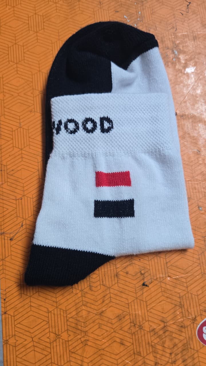 7 532 WHITE SOCKS NAVY TWO TONE RED /NAVY PATTI HALF TERRY NAME - WEST WOOD