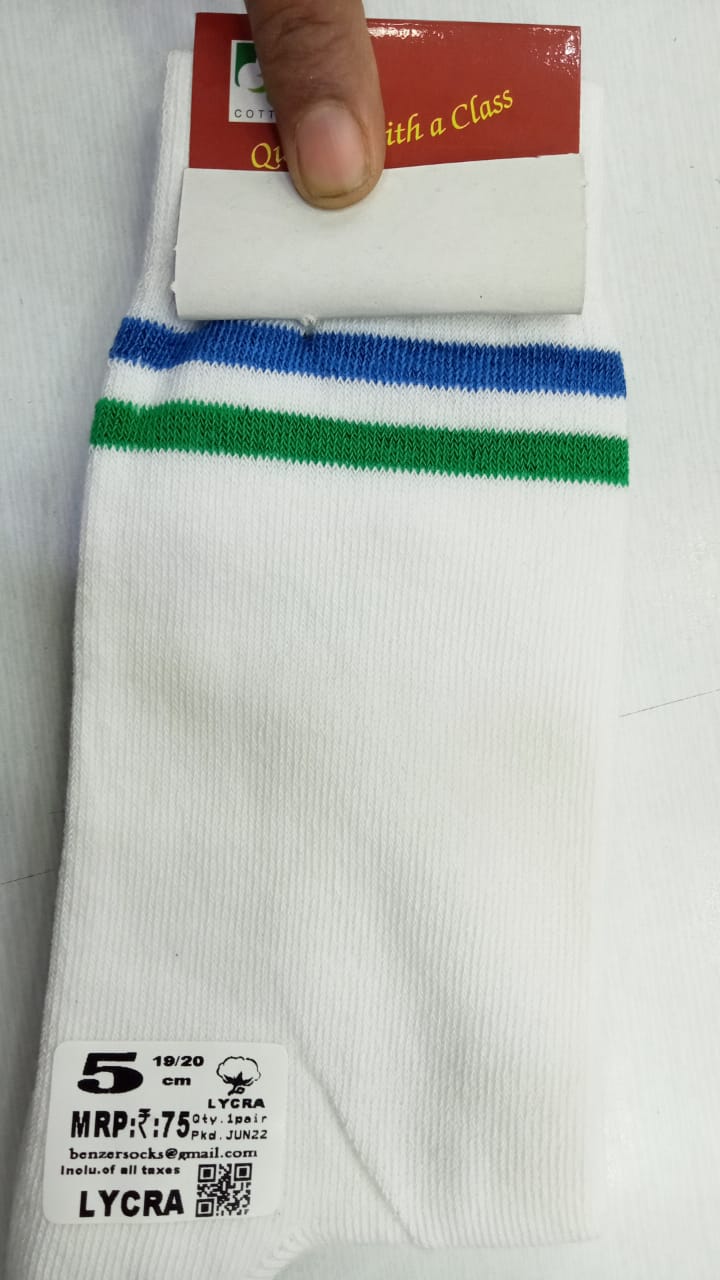 WHITE SOCKS 2 ROYAL/GREEN PATTI LYCRA